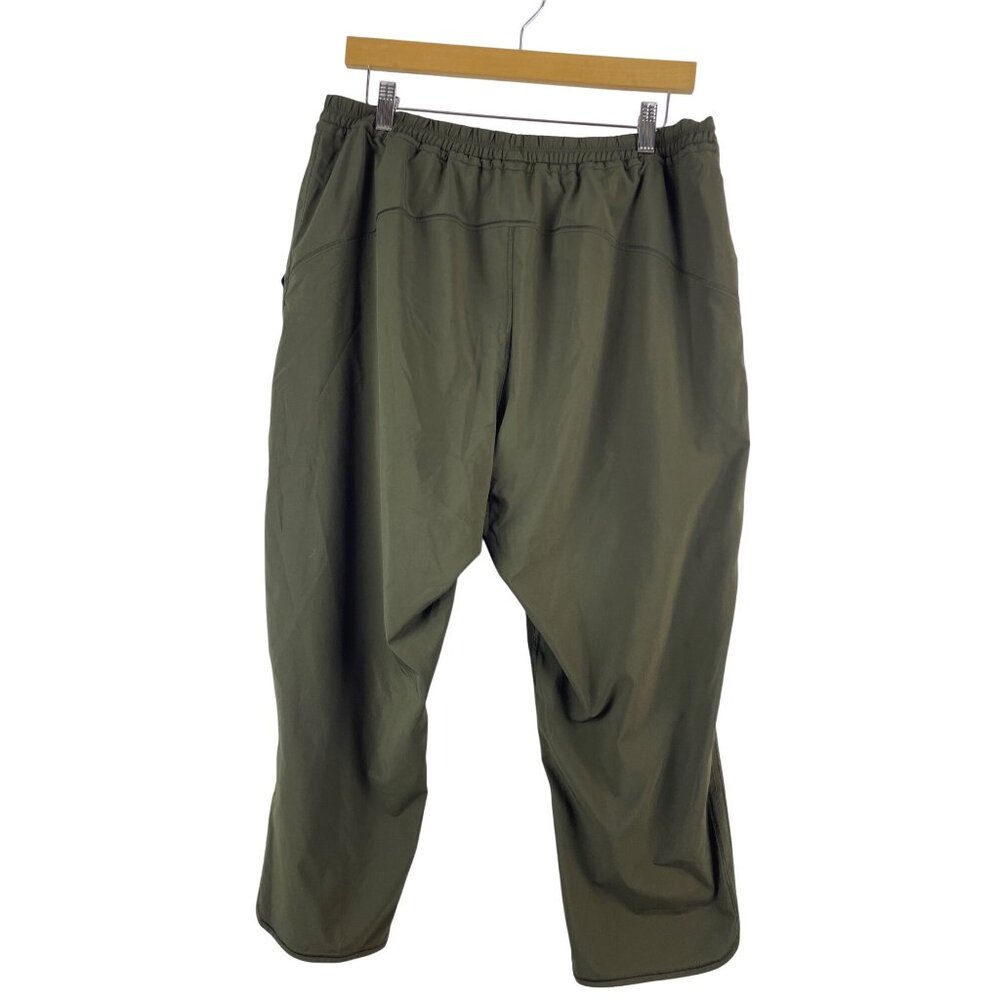 Lululemon Women's Size 12 Keep It Classic Crop 23″ Pant Olive Green - Picture 6 of 8